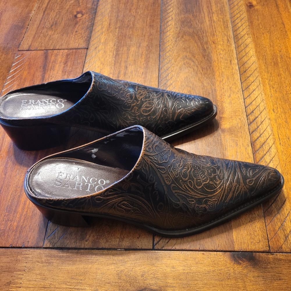 FRANCO SARTO WOMEN'S LEATHER SLIP ON MULES